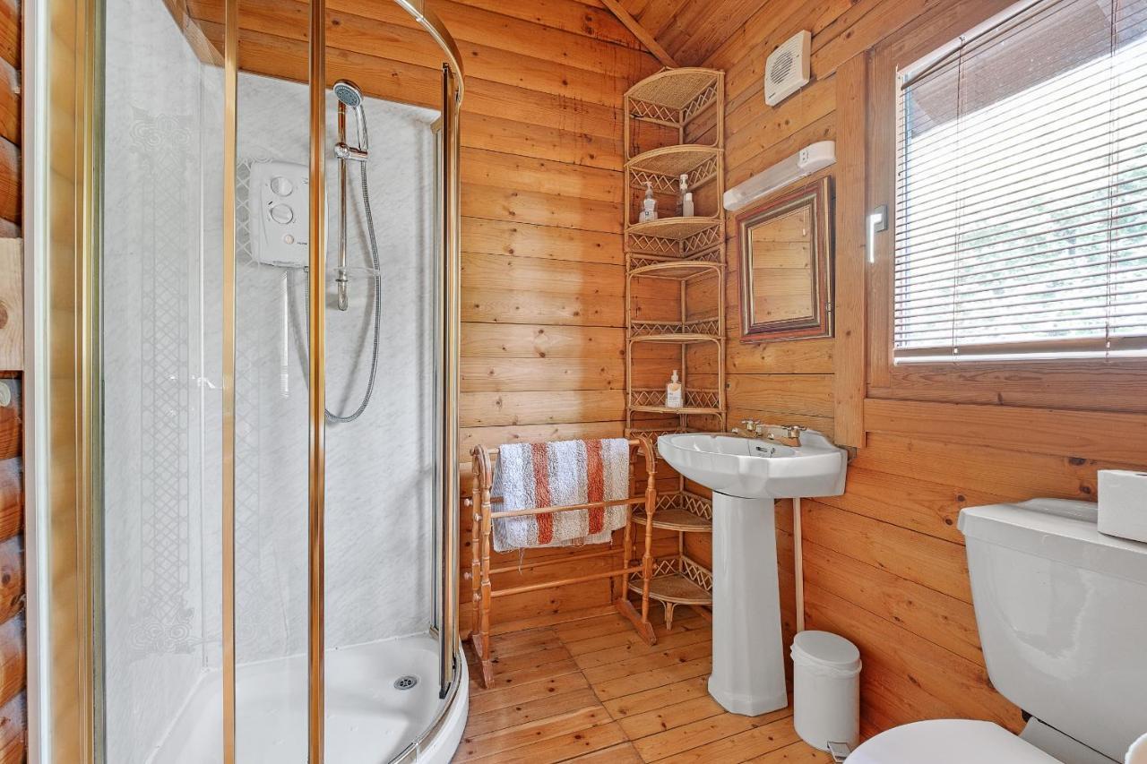 Villa Finest Retreats - The Logs Fort William Exterior foto