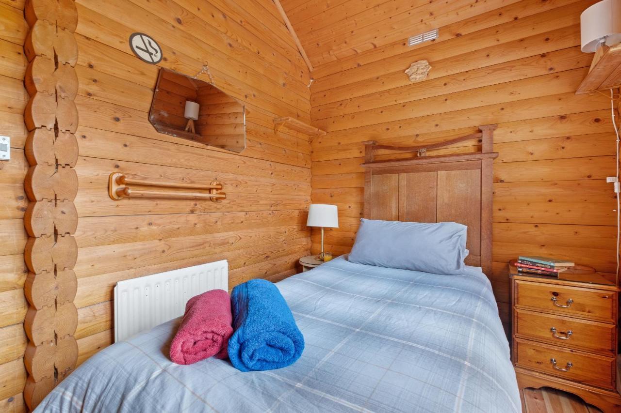 Villa Finest Retreats - The Logs Fort William Exterior foto